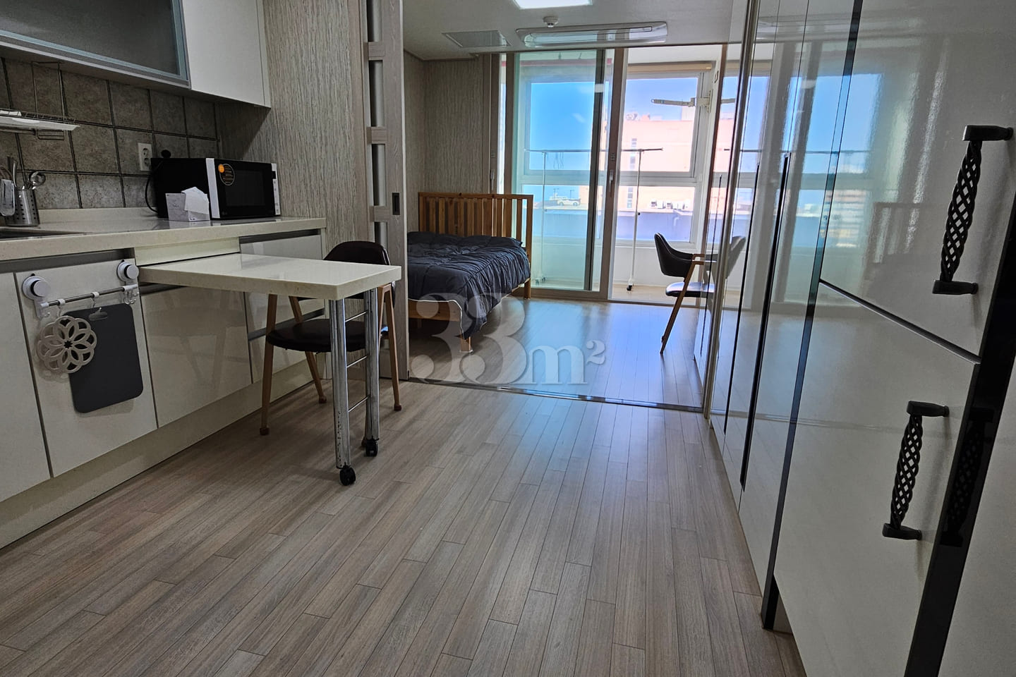 Newly built near the airport/1 minute to E-Ma 6th image