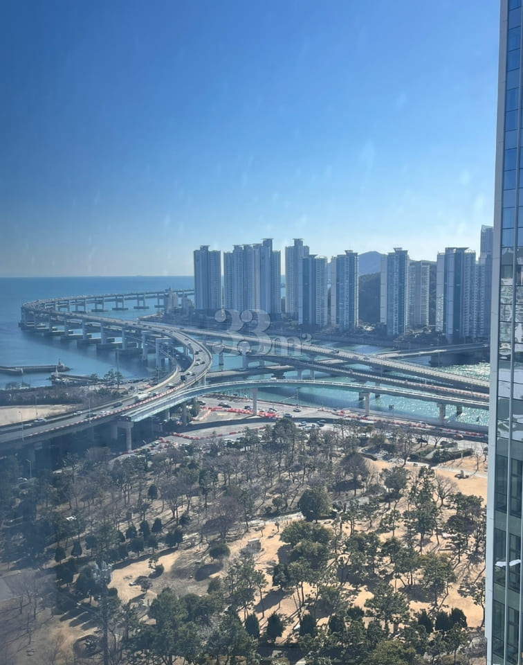 BEXCO Gwang'an View Officetel 0th image
