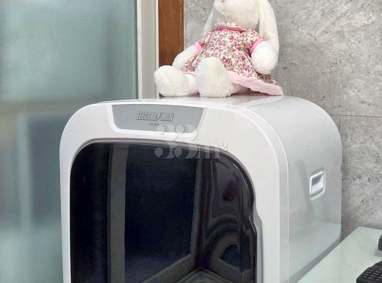 Cost-effective studio apartment with a separa 10th image