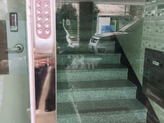 Clean studio apartment on the 2nd floor 12th image