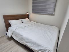 Riverview Two-Bed Cozy Premium 6th image