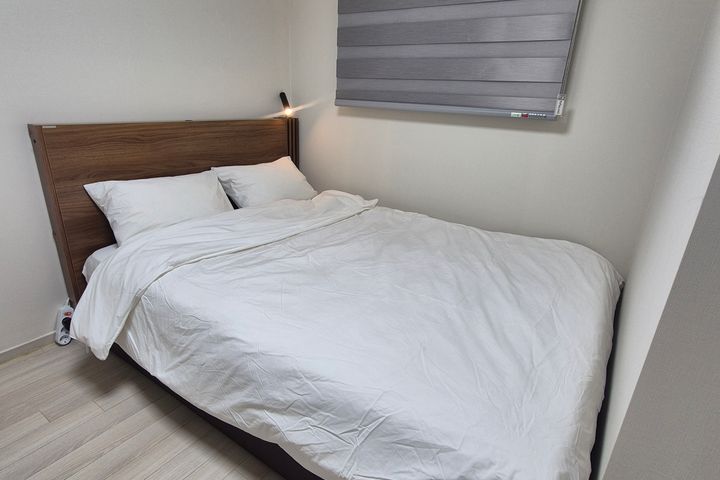 Riverview Two-Bed Cozy Premium 6th image