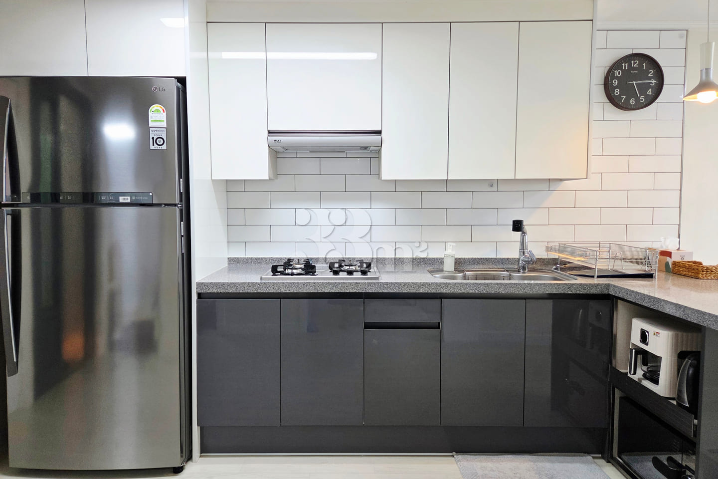 Cheolsan 21-pyeong apartment 🏡 Gadi 2th image