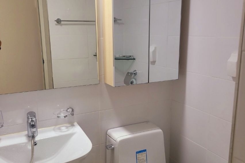 강이 보이는 조용한 곳