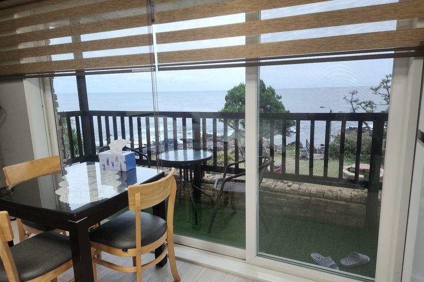 커플오션뷰 룸 202호 6번째 이미지