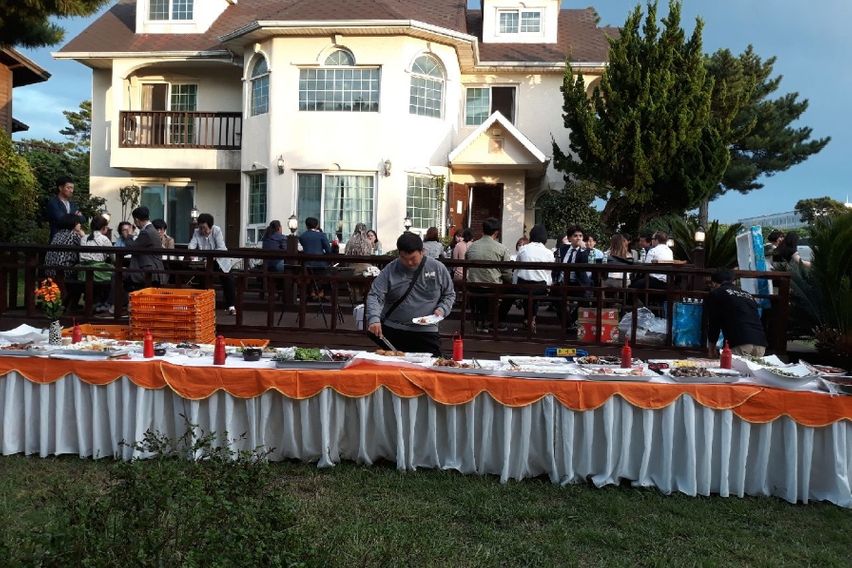 Aewol Coastal Road, 5-bedroom private house 1th image