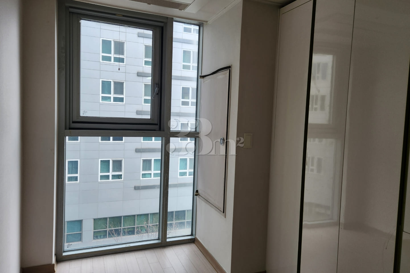 Located near Hongdae, Mangwon, and Yeonnam st 3th image