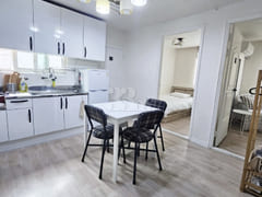 2-minute walk from Hongdae Station, 3-room un 3th image