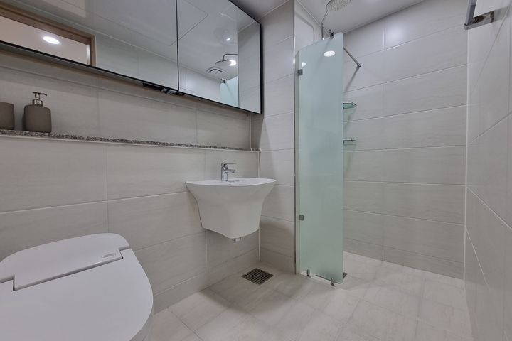 Fully furnished, 2 bedrooms, Gwangan Bridge v 18th image