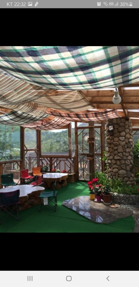 sun room 9th image