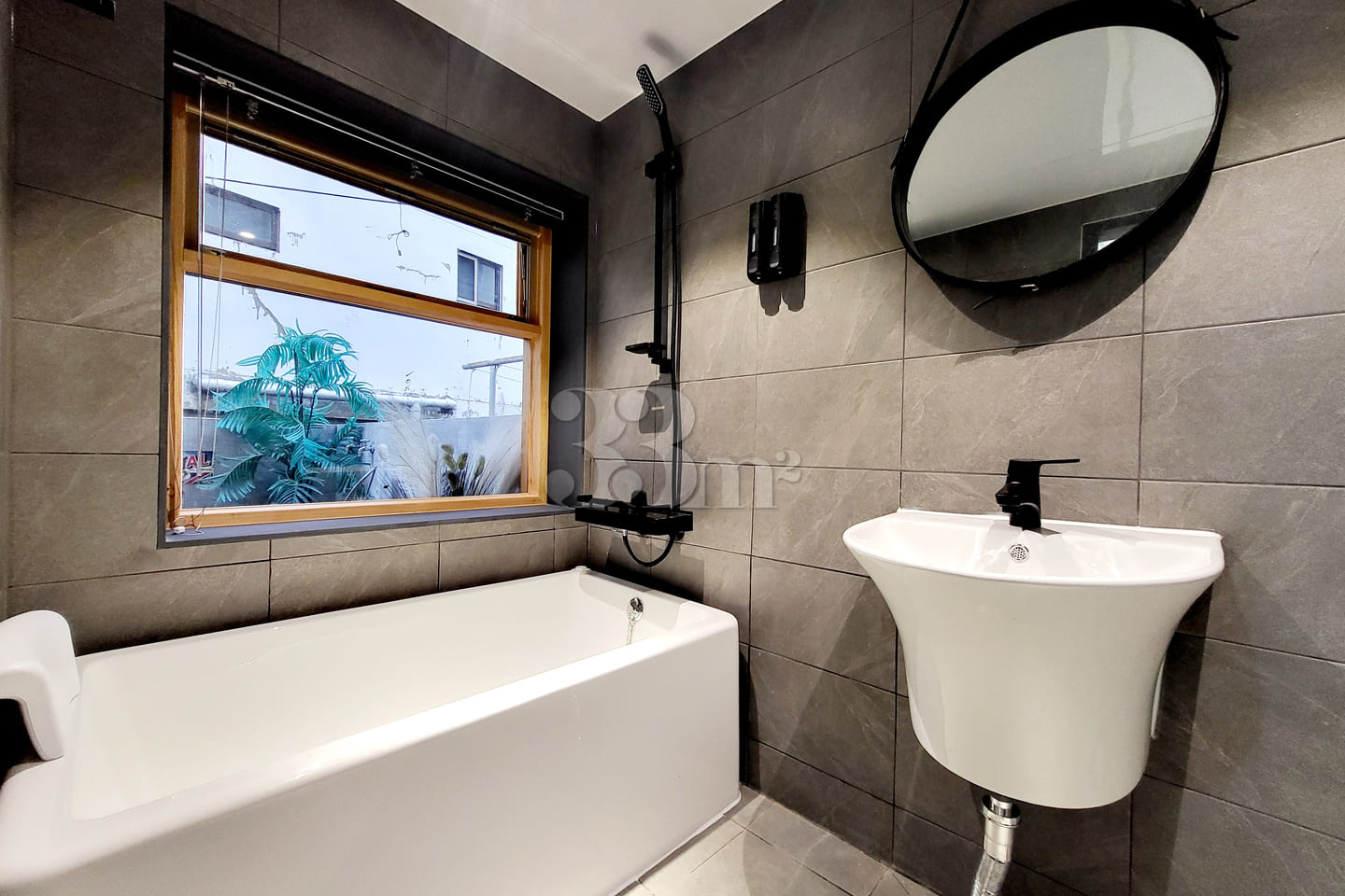 Aesthetic accommodation with a view of Busan 11th image