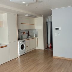 Cozy room in the heart of Ulsan's transportat Unit Image