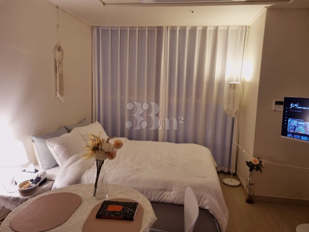 1 minute from Busan Station! Prime location n 0th image