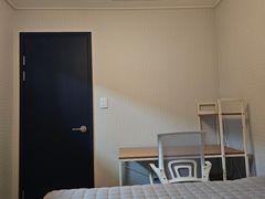 2nd floor with your dog 1th image
