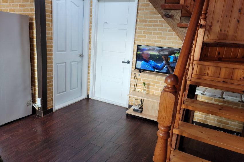 3-bedroom duplex near Aewol Beach 3th image