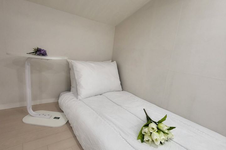 Romantic Duplex with a Spacious Terrace 10th image