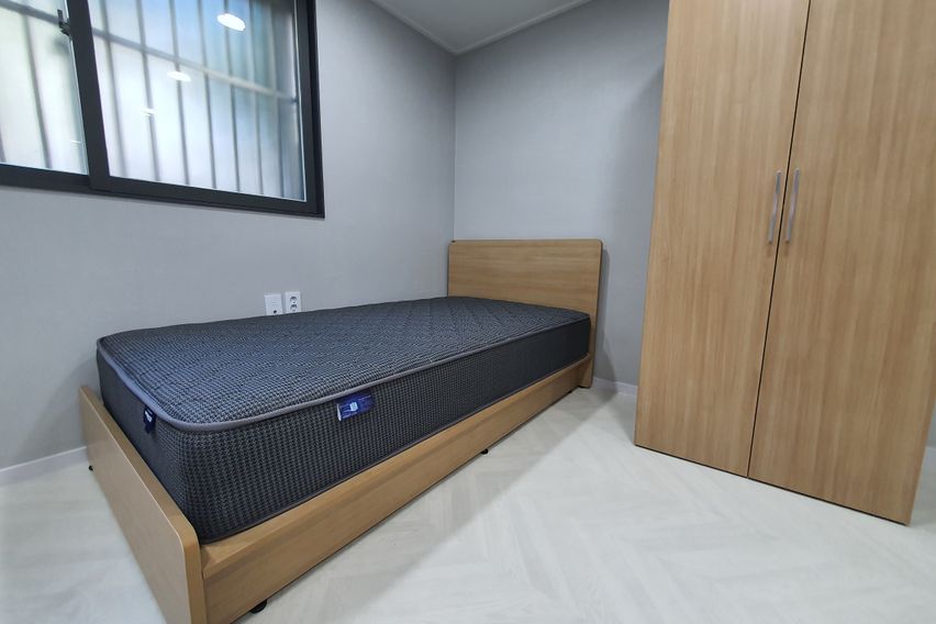 서강 정문앞 큰 원룸