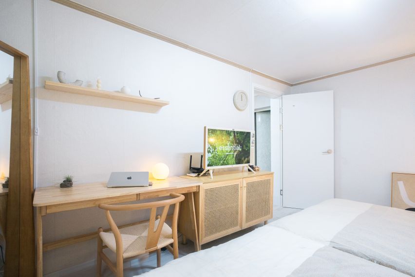 강남 신논현 퀸2 1층