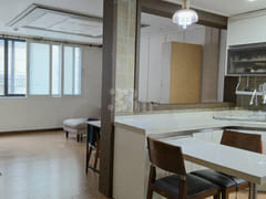 1 Minute from City Hall ☆ Spacious Home on Ju 0th image