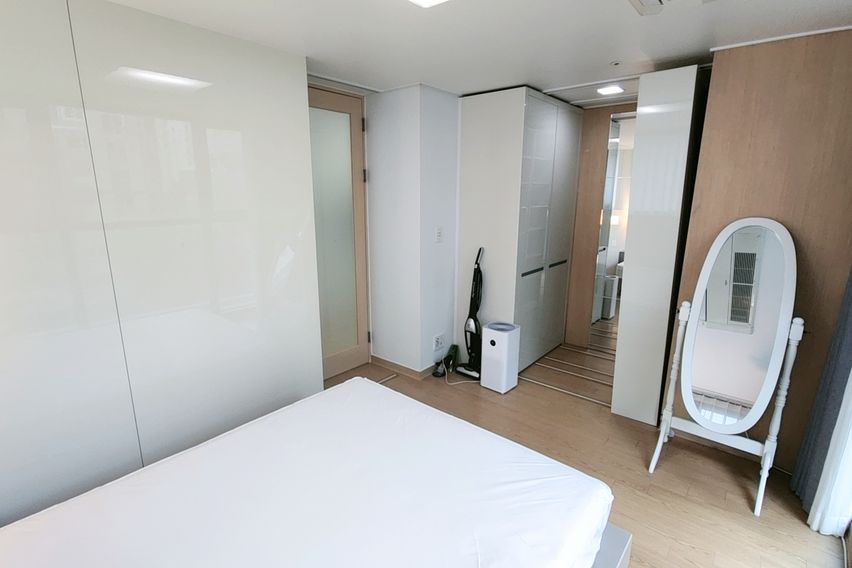 강남역 신논현 방+거실