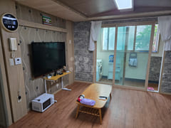 Two-room apartment near Anyeong IC 0th image