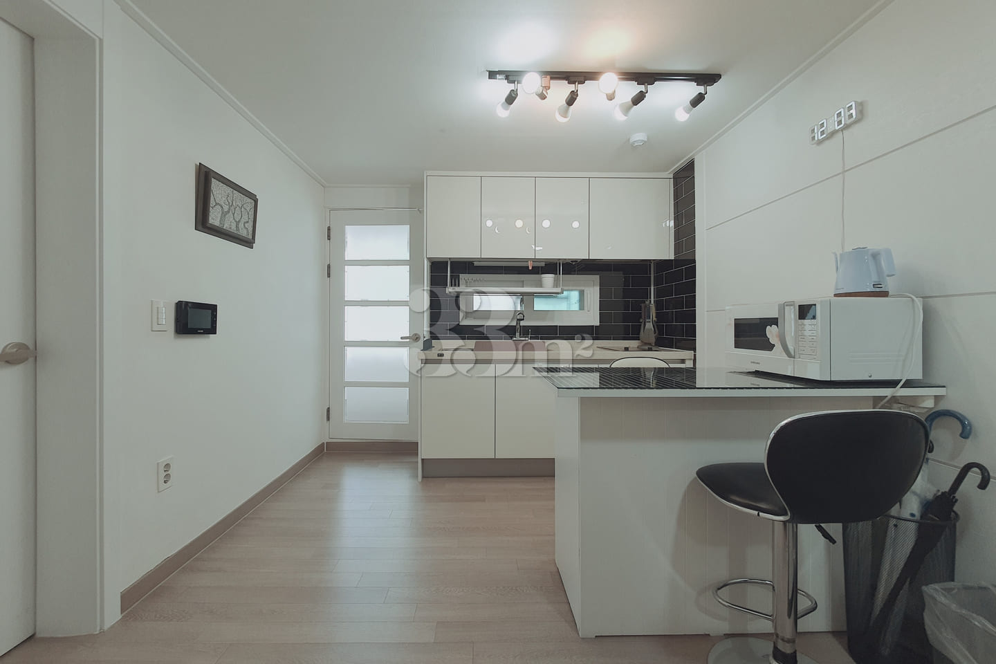 Yeoksam/Hanti/Bright and spacious room 4th image