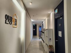 Pleasant outer and inner architraves 14th image