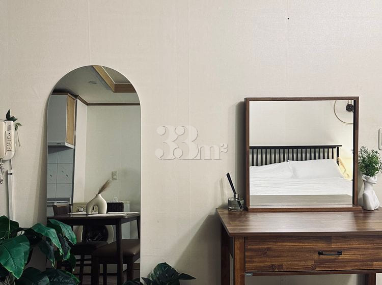 3 min from Hongik Univ. Station π Sleeps 4 2th image