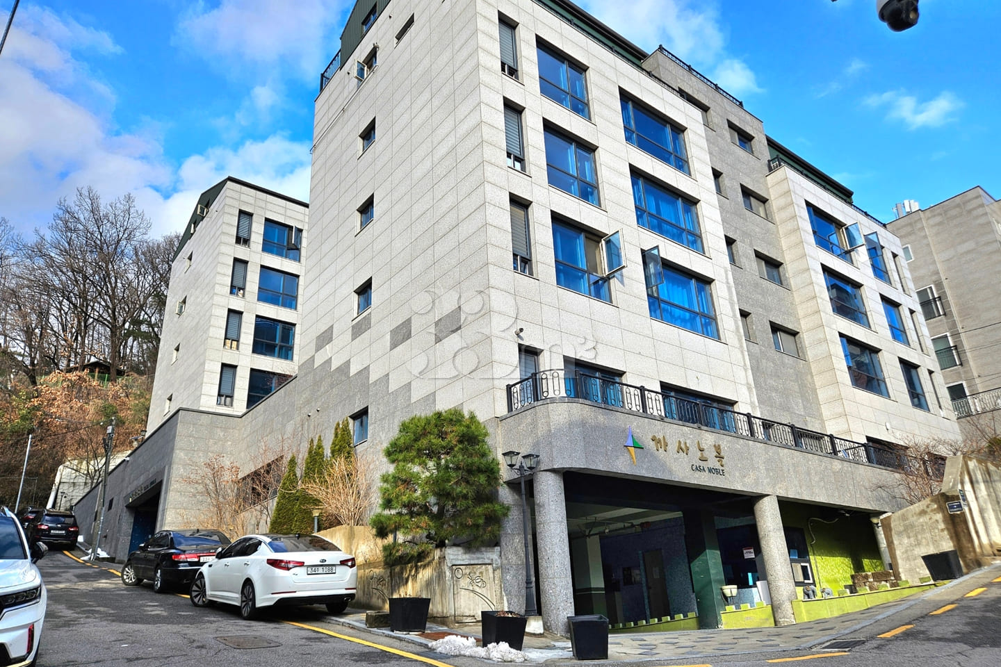 Bangbae-dong Casanoble Luxury Villa 0th image