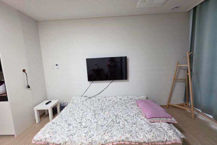 The Second Room of Dreams and Love 5th image