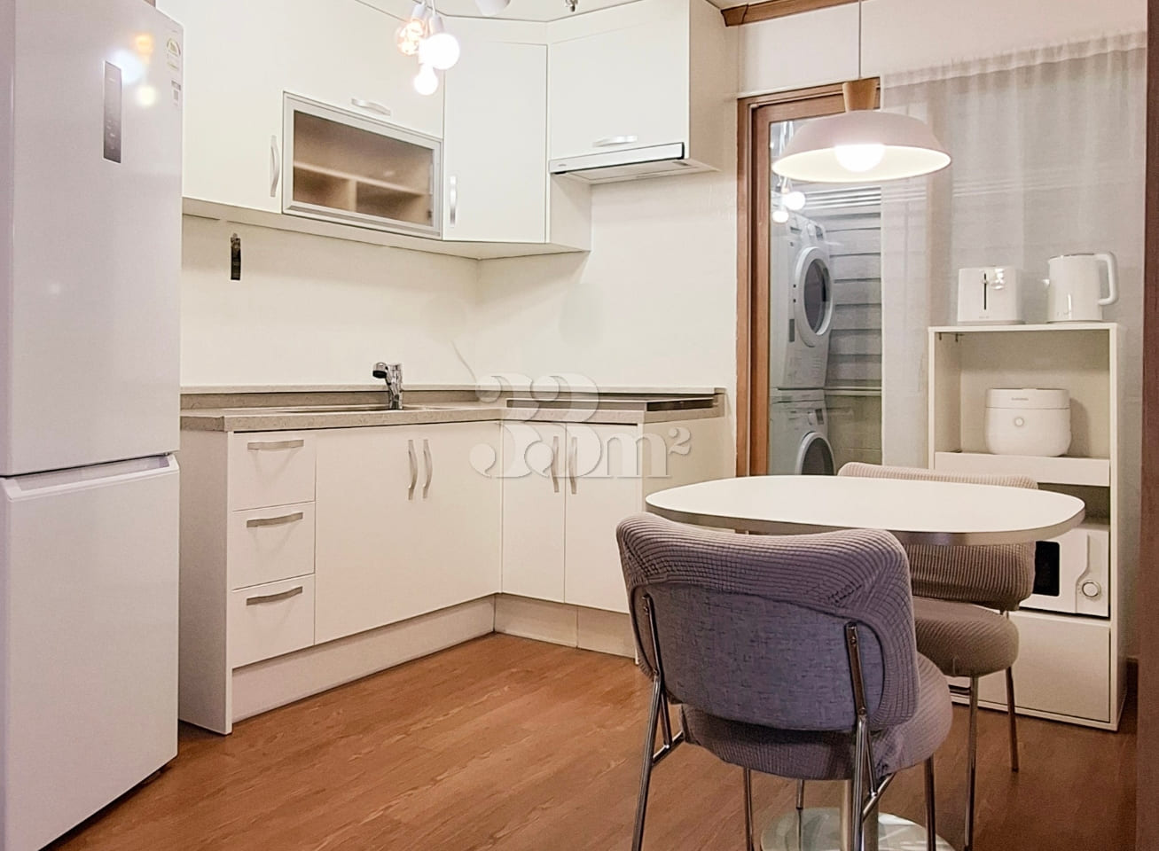 1 Queen Bed / 2 Single Beds / 18 pyeong (appr 11th image