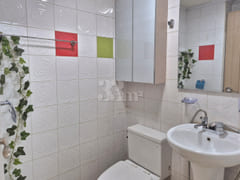 A sun-drenched room. 1th image