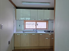 Two-room unit with a large veranda in Yongwon 4th image