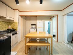 Three-room apartment at the lowest price 2th image