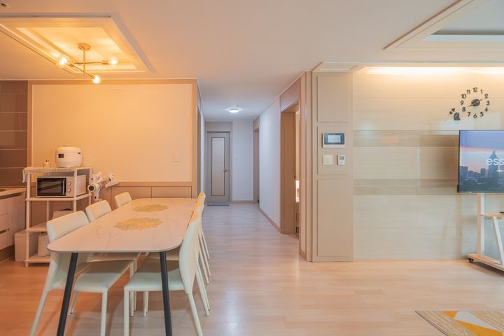 3-room apartment in front of Juan Citizens' P 2th image