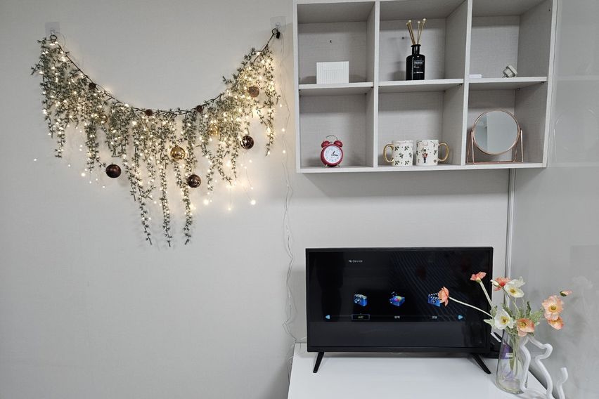 Newly opened, 9 minutes from Hongik Universit 1th image