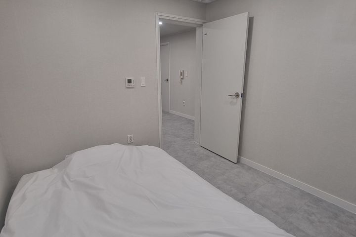 큰방+거실+주차 H36 2번째 이미지