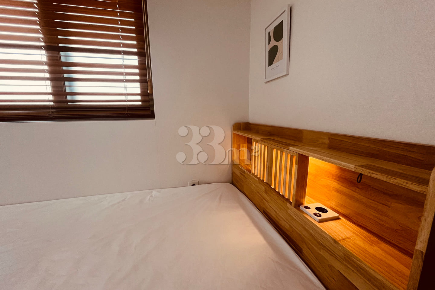 2-minute walk from Sinchon Station (Line 2) 1th image