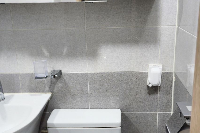 Right by Indeokwon Station Exit 2 13th image