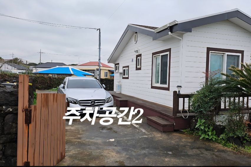 제주이이엄 용눈이동 7번째 이미지