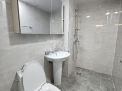 Large 2-room unit near Good Morning Hospital 8th image