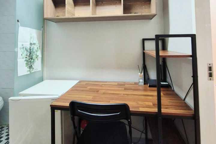 Jamsilsaenae: Neat, fully furnished unit (Opt 1th image