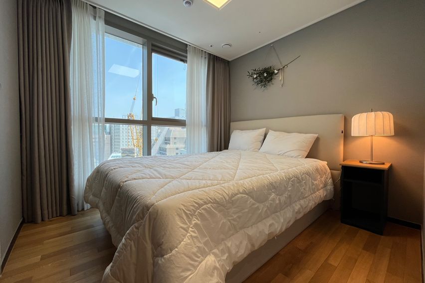 강남 신축 2룸(4인)