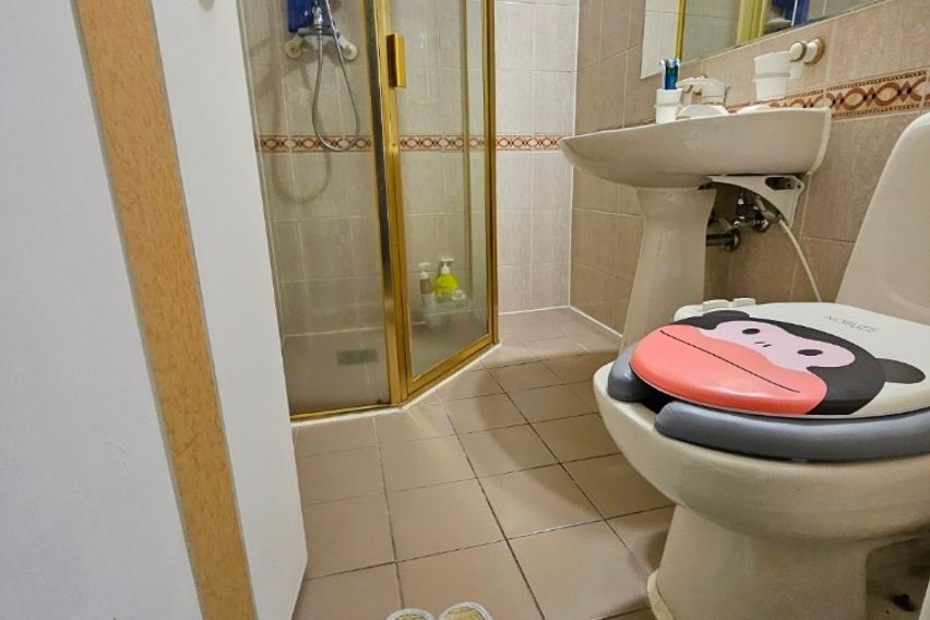 동대문역사역. 4인실.