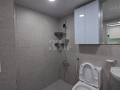 Rainbow House 2-Room Unit, 2nd Floor 6th image
