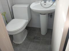 Newly built studio apartment within walking d 5th image