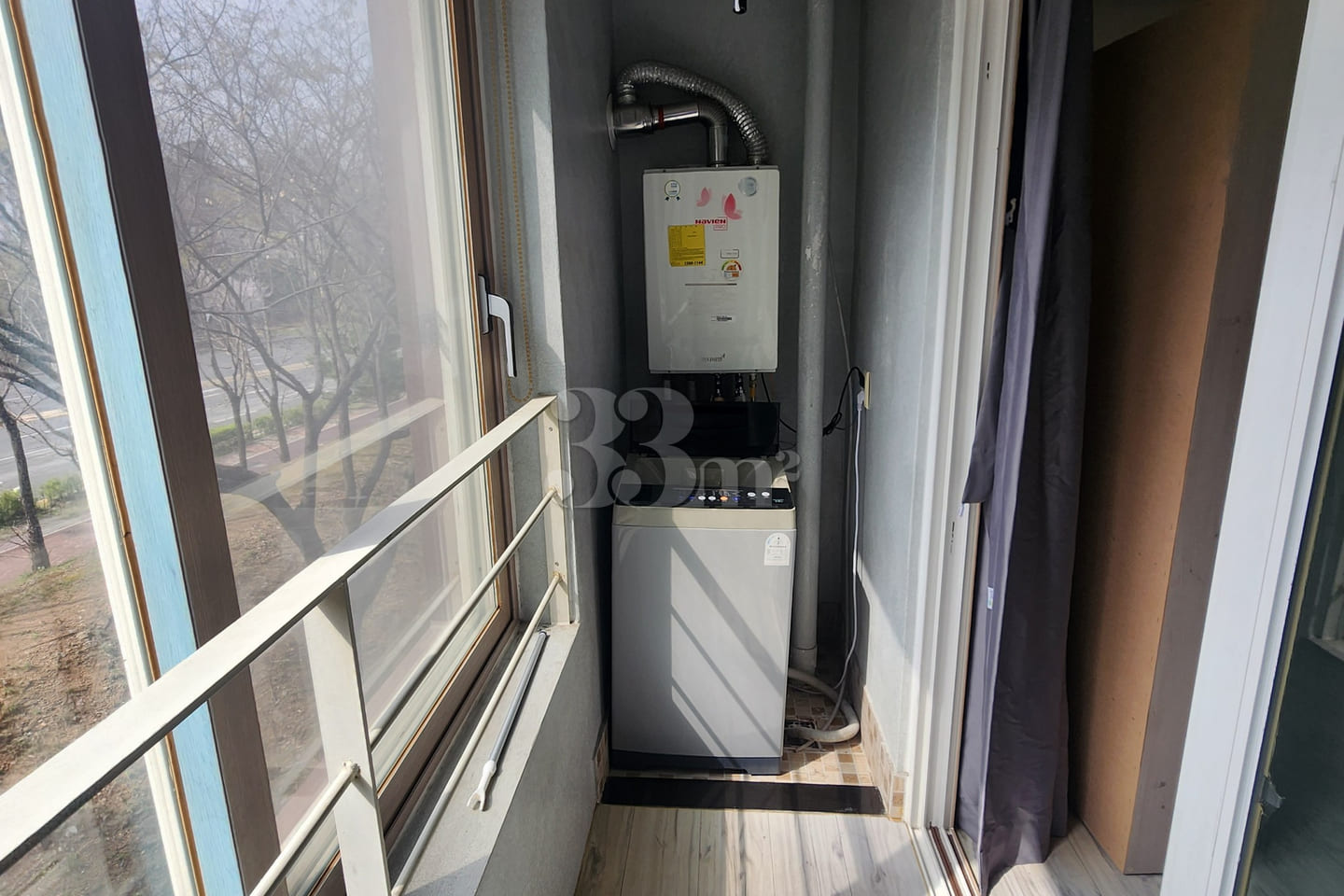 Unit 203, Two-Room Apartment, Cheongdang-dong 8th image