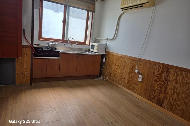 Officetel, 4th Floor, Unit 404 1th image