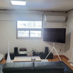 Studio with a view, sleeps 4 Unit Image