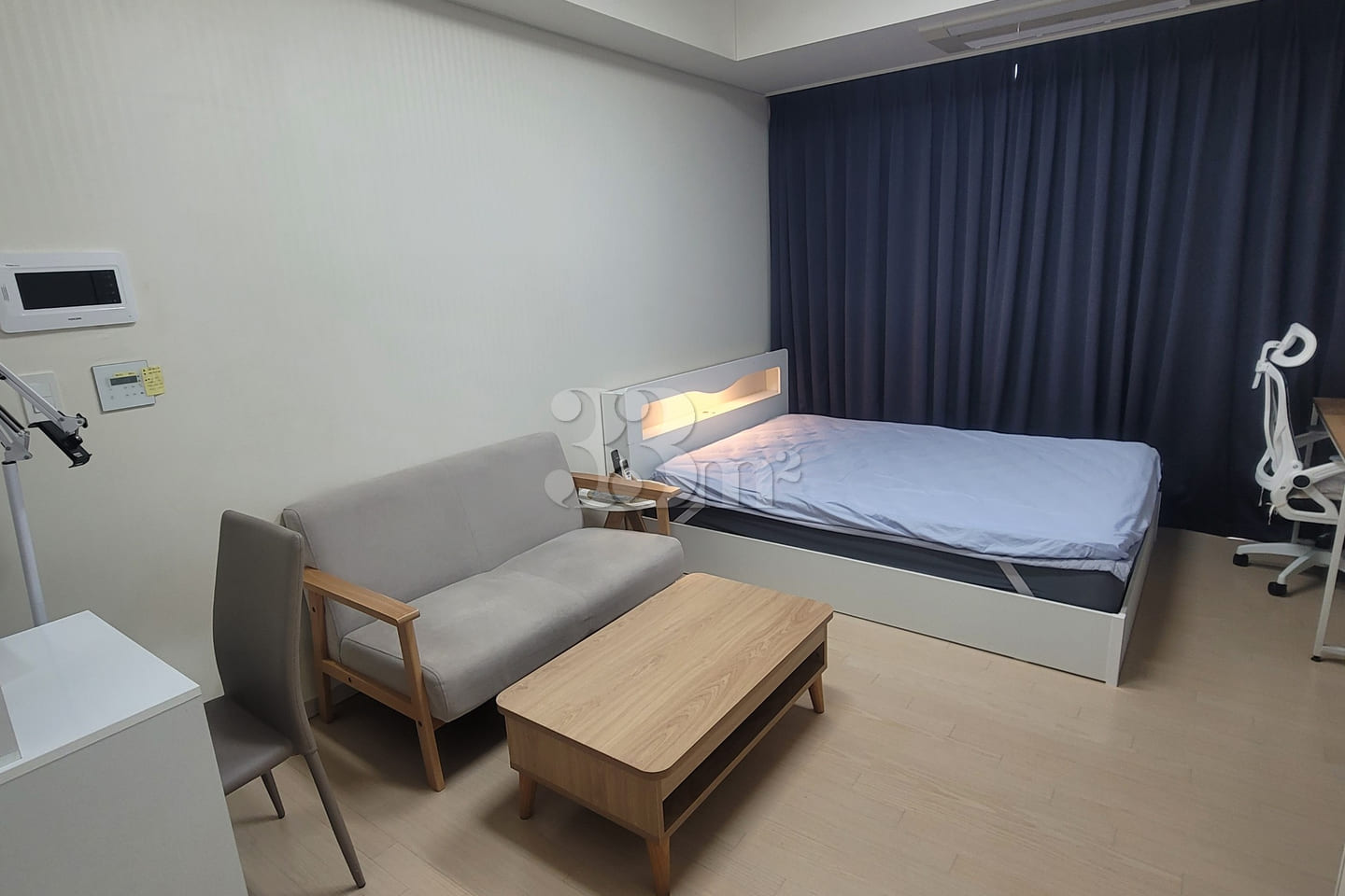 π· Neat room, 30 seconds from Gangnam Station 16th image